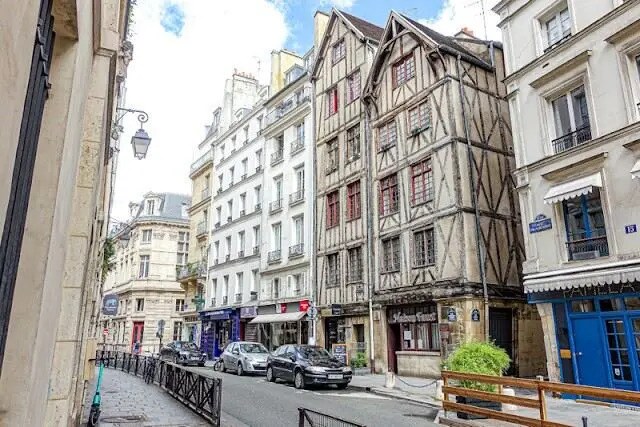 Retail in Paris for lease - Building Photo - Image 1 of 4