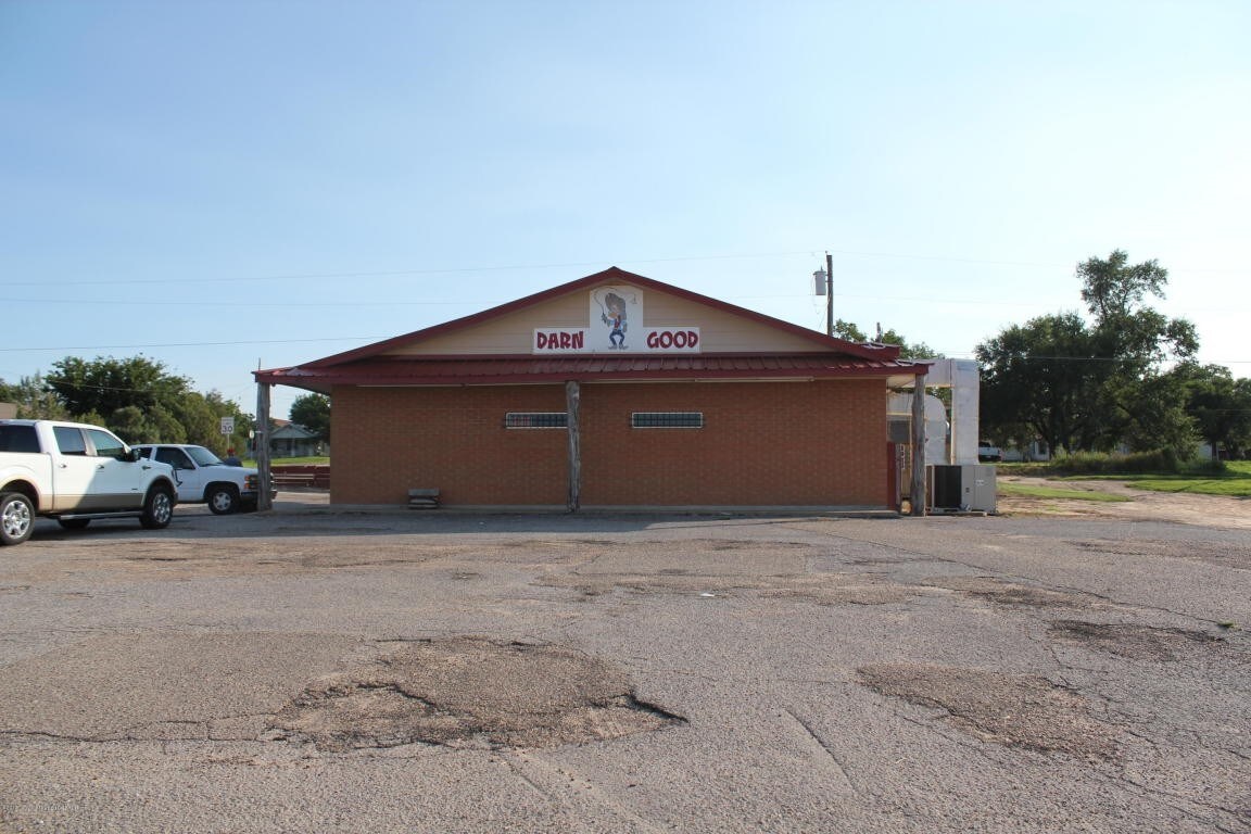 818 E 2nd St, Clarendon, TX for sale Primary Photo- Image 1 of 1