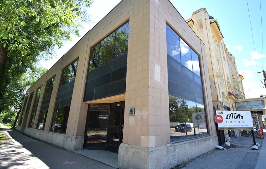 390 Academy Rd, Winnipeg, MB for sale Primary Photo- Image 1 of 1