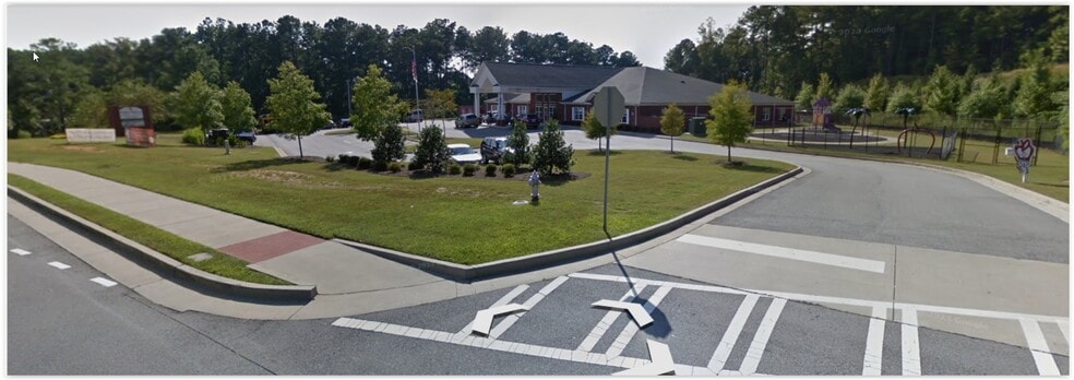 5558 Suwanee Buford Dam Rd, Suwanee, GA for sale - Building Photo - Image 2 of 2