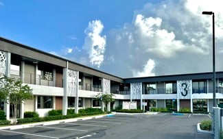 More details for 1021 Ives Dairy Rd, Miami, FL - Office/Medical for Lease