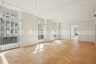 124 Rue Du Faubourg Saint-Honoré, Paris for lease Building Photo- Image 2 of 10