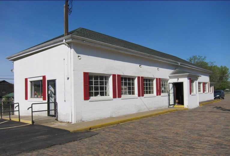 99 Ohio River Blvd, Leetsdale, PA 15056