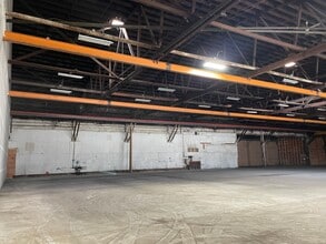 5900 Pruitt Ave, Windsor, CA for lease Interior Photo- Image 2 of 15