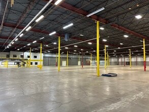 600 Brighton St, Bethlehem, PA for lease Interior Photo- Image 2 of 11