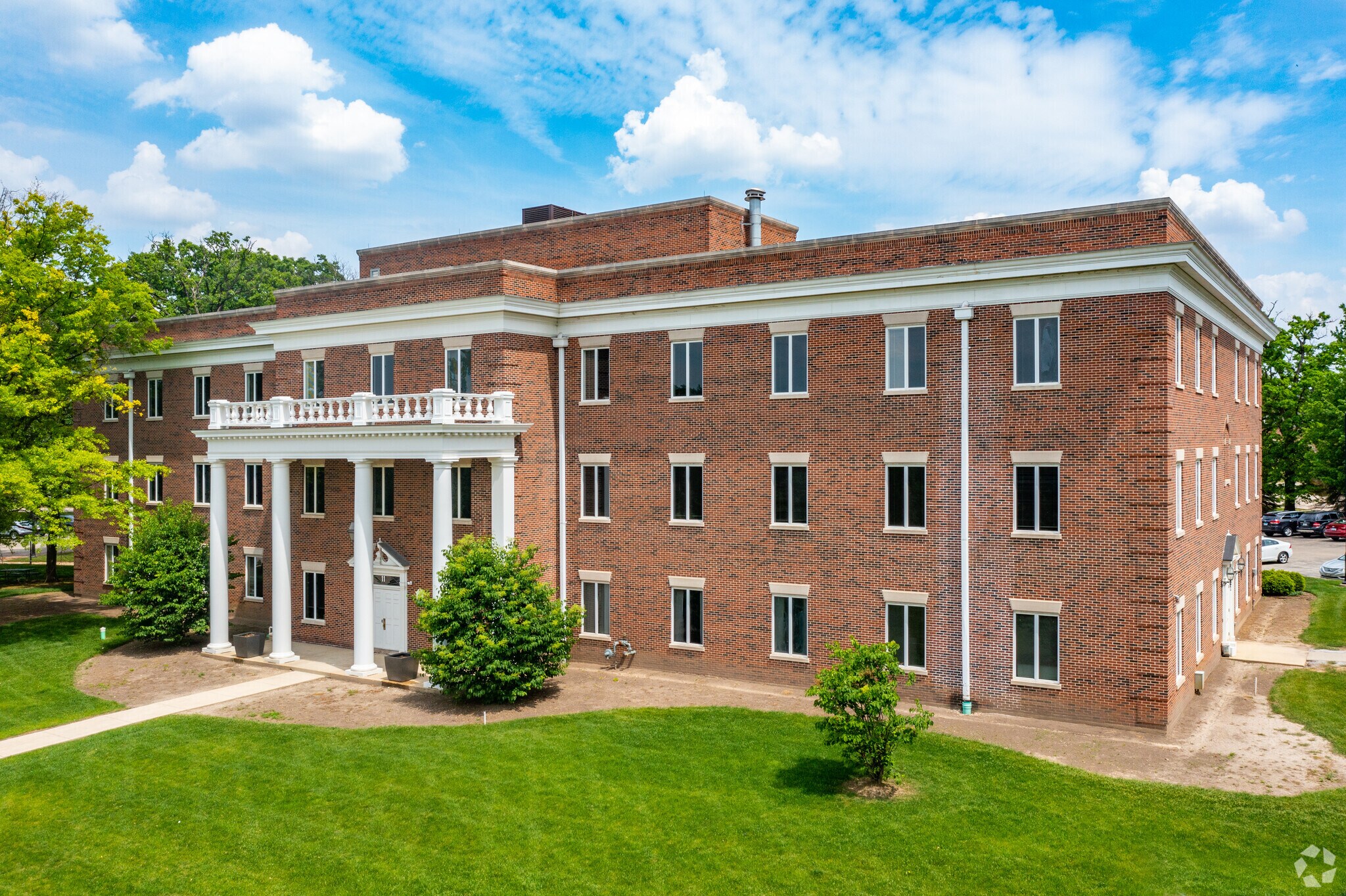 11 Salt Creek Ln, Hinsdale, IL for sale Building Photo- Image 1 of 1