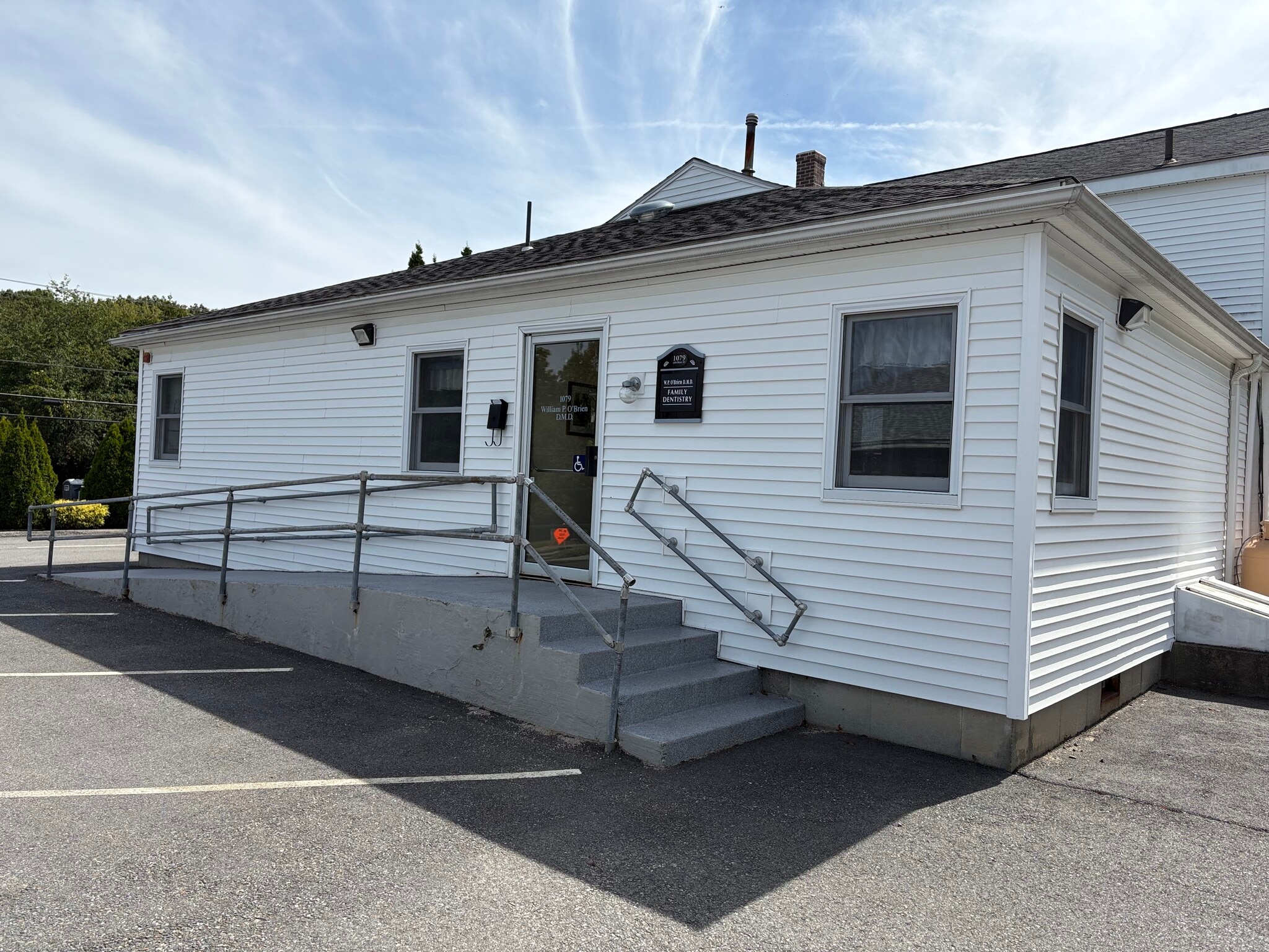 1079 Central St, Leominster, MA for lease Building Photo- Image 1 of 17