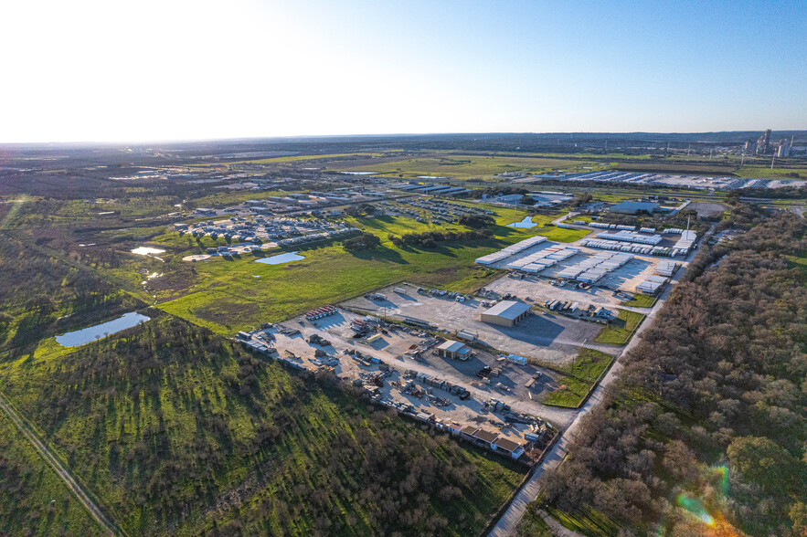 York Creek Business Park, New Braunfels, TX for lease - Aerial - Image 2 of 2