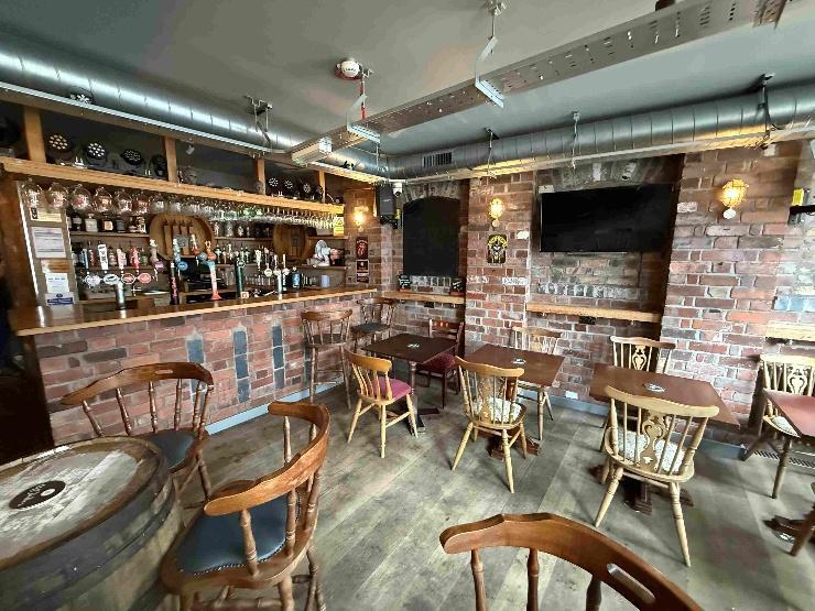 91 & 91A High St, Newcastle Under Lyme for lease Interior Photo- Image 1 of 3