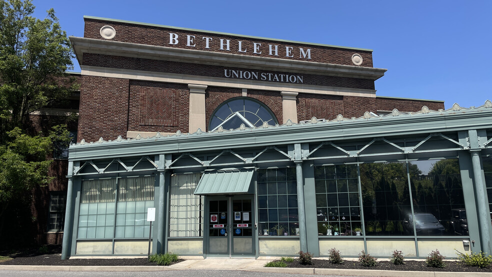 240 Union Station Plz, Bethlehem, PA for sale - Building Photo - Image 2 of 21