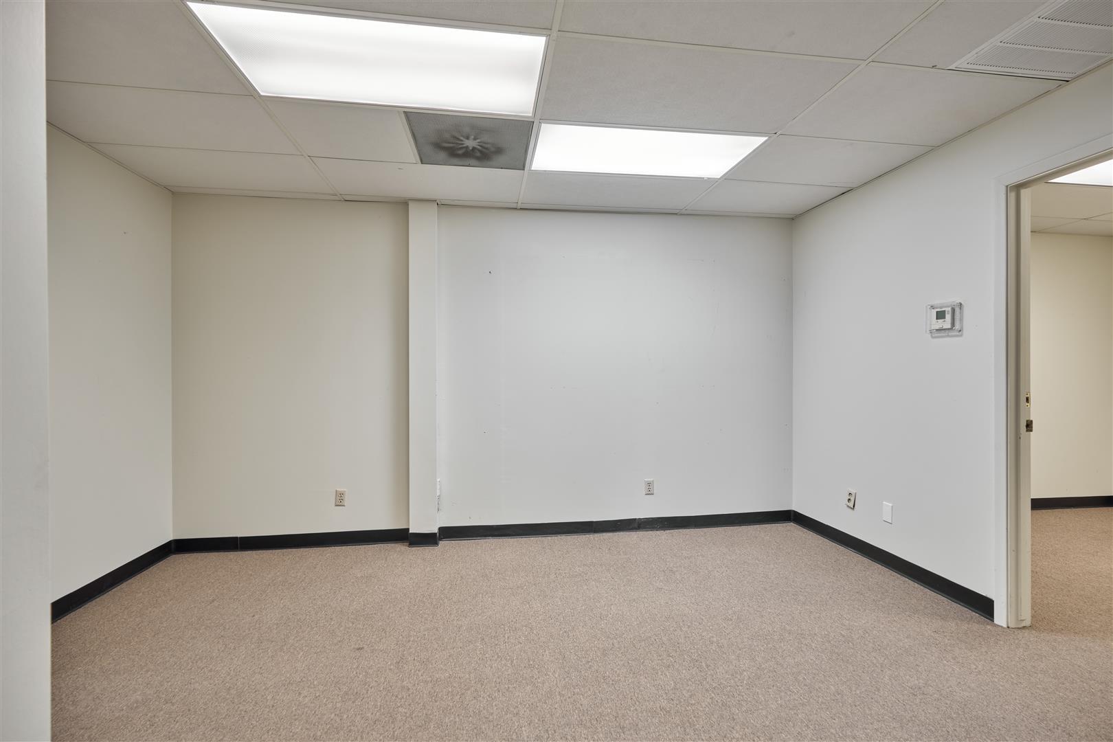 1300 S Frazier St, Conroe, TX 77301 Frazier Business Park