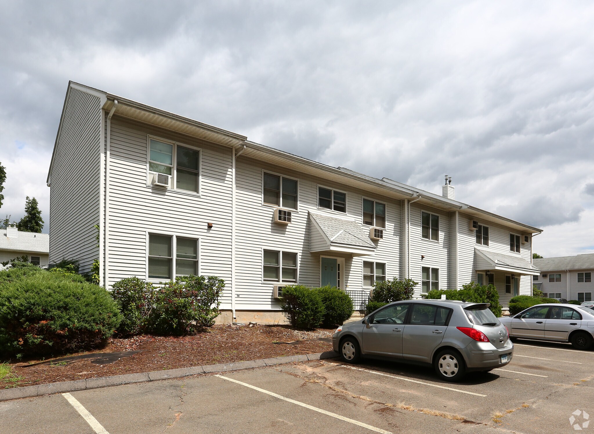 94 West St, Vernon, CT 06066