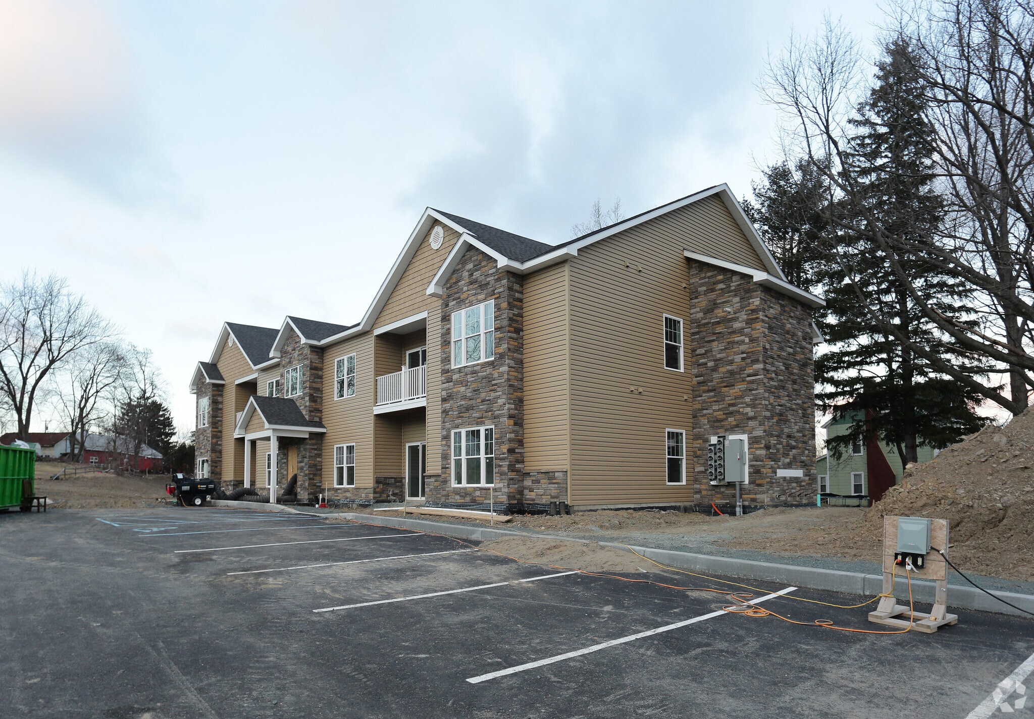 1095 Loudon Rd, Cohoes, NY for sale Primary Photo- Image 1 of 3