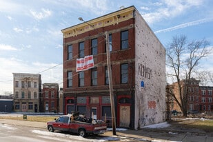 1913 Central Ave, Cincinnati OH - Office Space