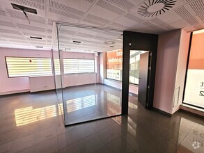 Office/Retail in Valdemoro, MAD for lease Interior Photo- Image 2 of 8