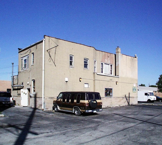 8405 W Cermak Rd, North Riverside, IL for lease - Building Photo - Image 1 of 1