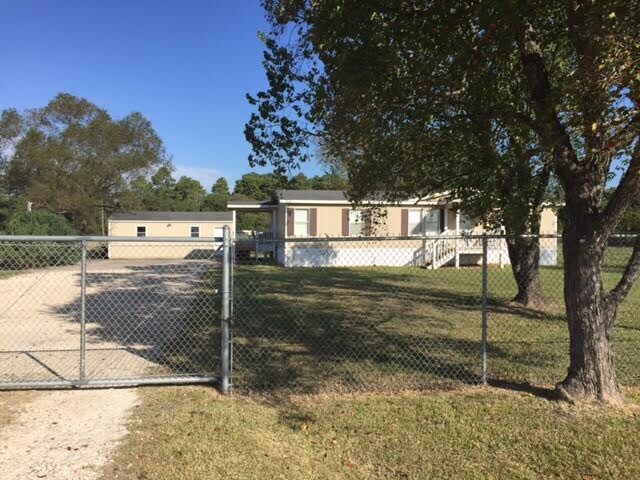 10603 Langston Dr, Baytown, TX for sale Primary Photo- Image 1 of 1