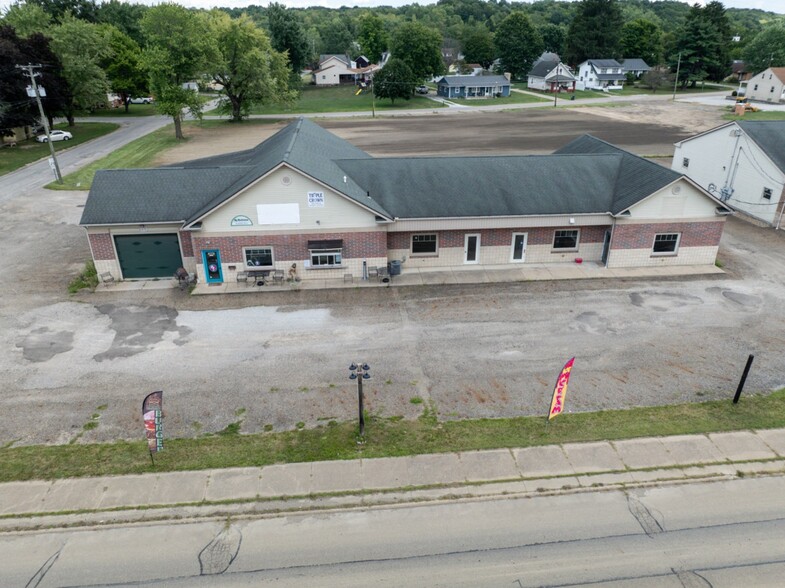 4806 Cleveland Ave S, Canton, OH for sale - Primary Photo - Image 1 of 21