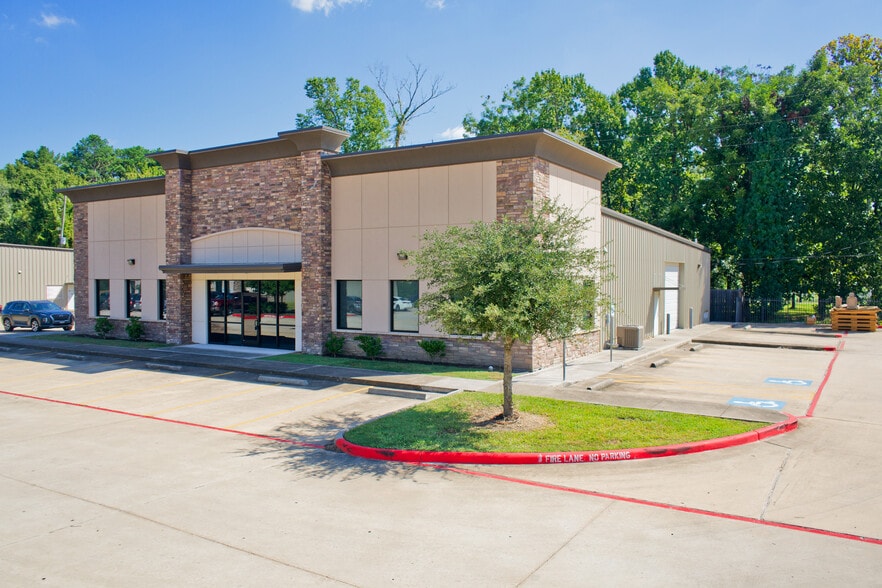 8717 Humble Westfield Rd, Humble, TX for lease - Building Photo - Image 1 of 9