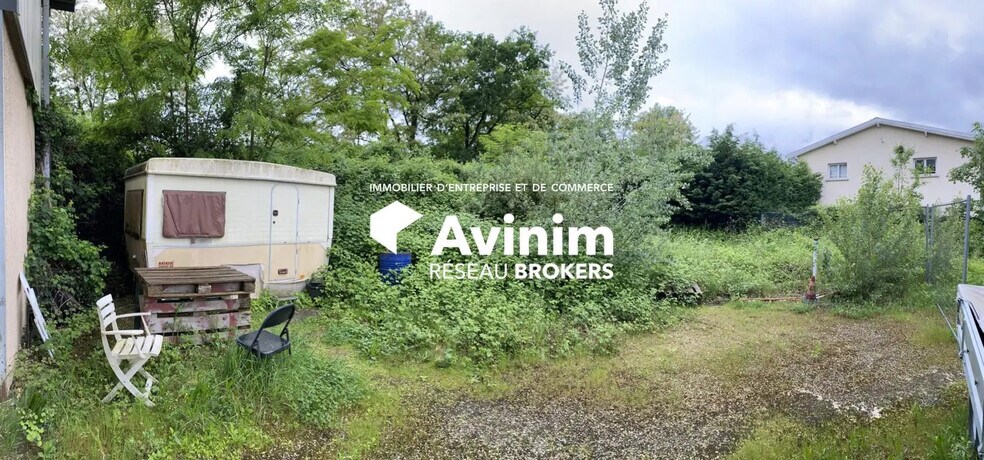 Flex in Saint-Nazaire-les-Eymes for sale - Building Photo - Image 3 of 18