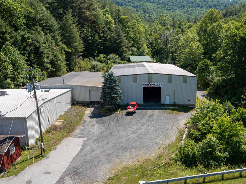 6573 NC-226, Spruce Pine, NC for sale - Building Photo - Image 1 of 4