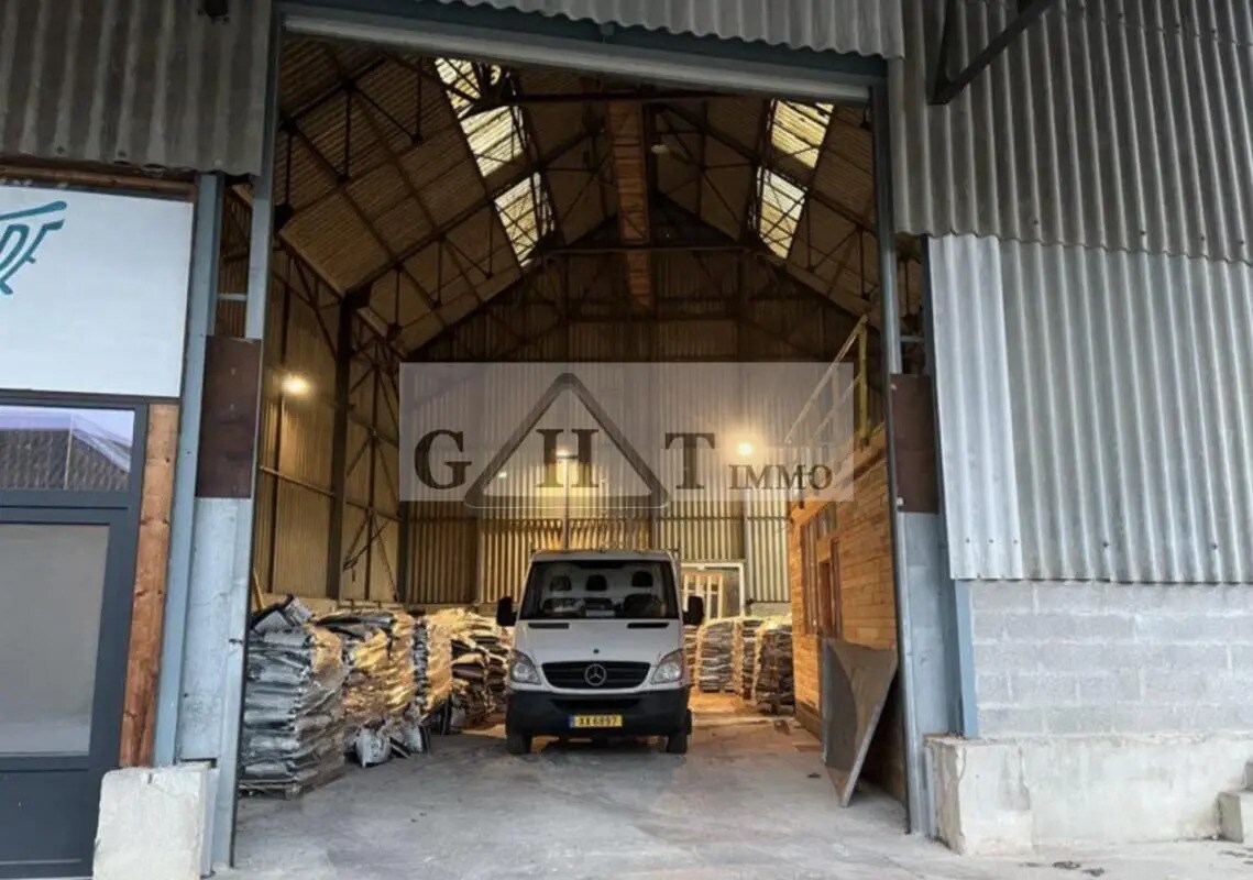 Industrial in Cailly for lease Building Photo- Image 1 of 4