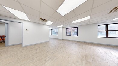 1305 Kings Hwy, Brooklyn, NY for lease Building Photo- Image 2 of 11
