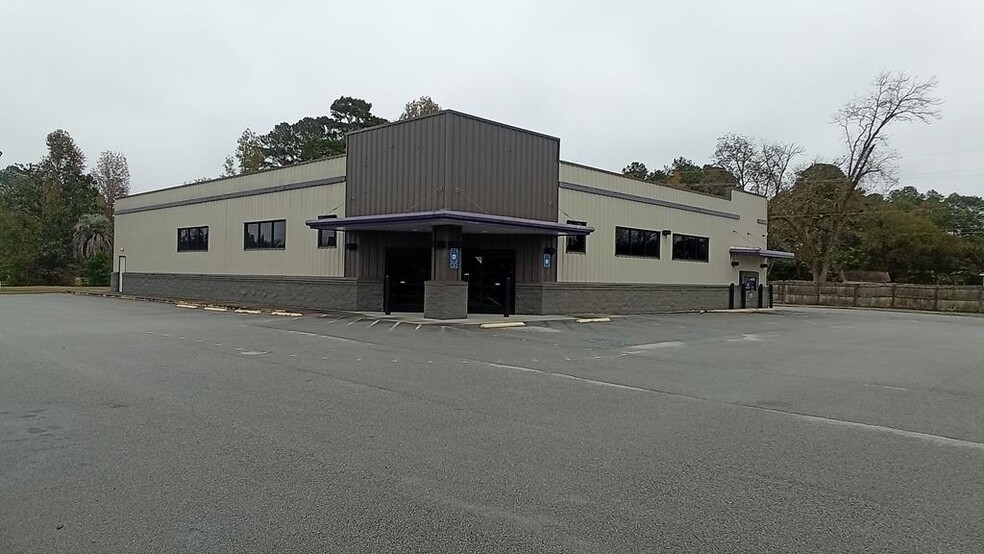 114 E Second Ave, Glenwood, GA for sale - Building Photo - Image 1 of 15