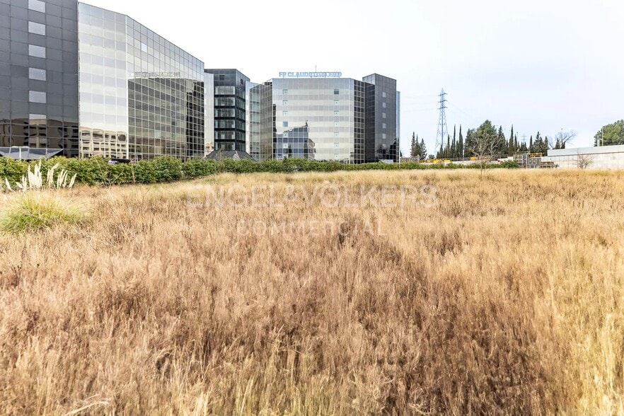 Land in Barberà del Vallès, Barcelona for sale - Building Photo - Image 3 of 4