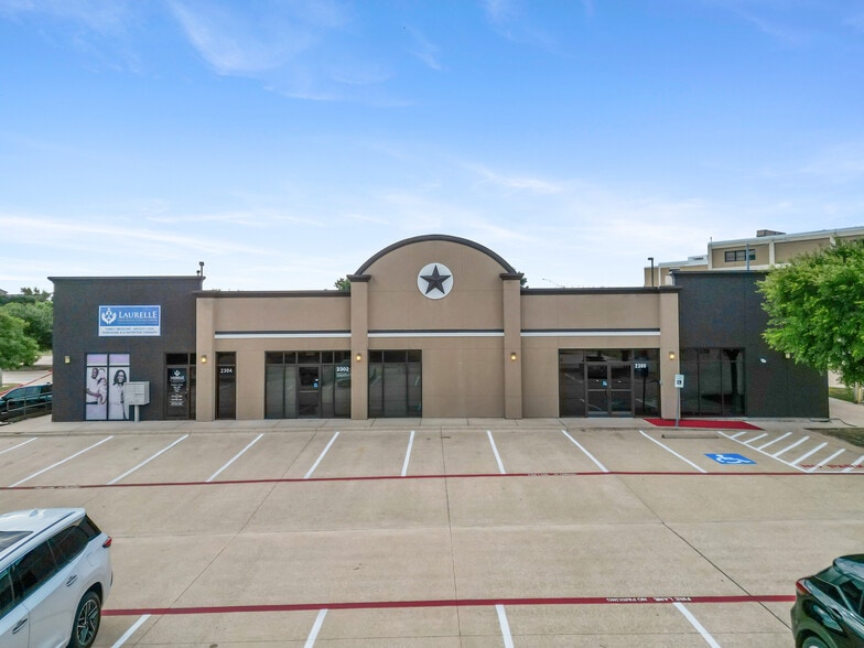 2304 De Lee St, Bryan, TX for lease - Building Photo - Image 2 of 10