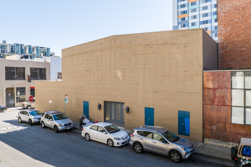 366 Clementina St, San Francisco, CA for lease - Building Photo - Image 3 of 7