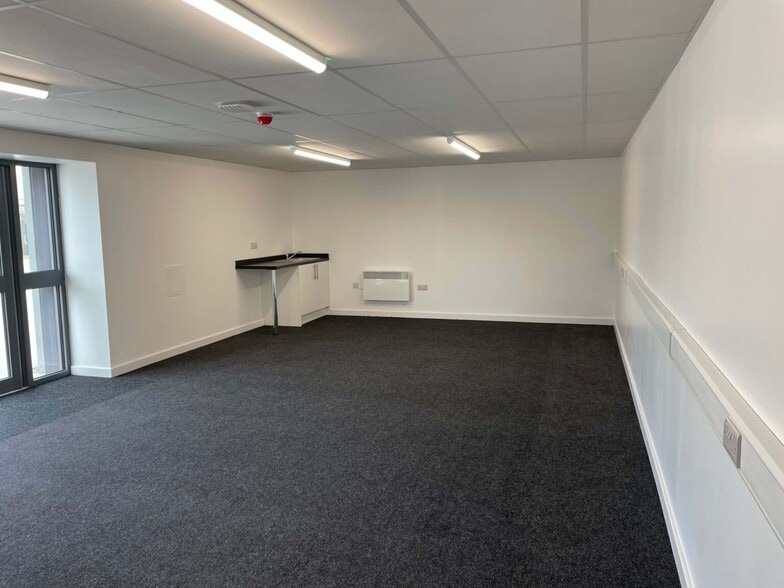 1-4 Brinsworth Street, Rotherham for lease - Interior Photo - Image 1 of 8