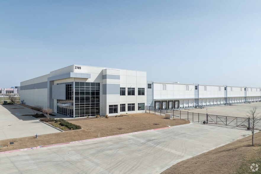 2765 Highway 114, Fort Worth, TX for lease - Building Photo - Image 1 of 1