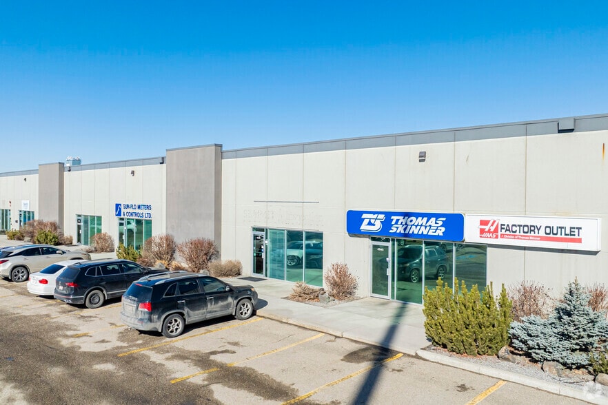 4410-5060 50th Ave SE, Calgary, AB for sale - Primary Photo - Image 1 of 1