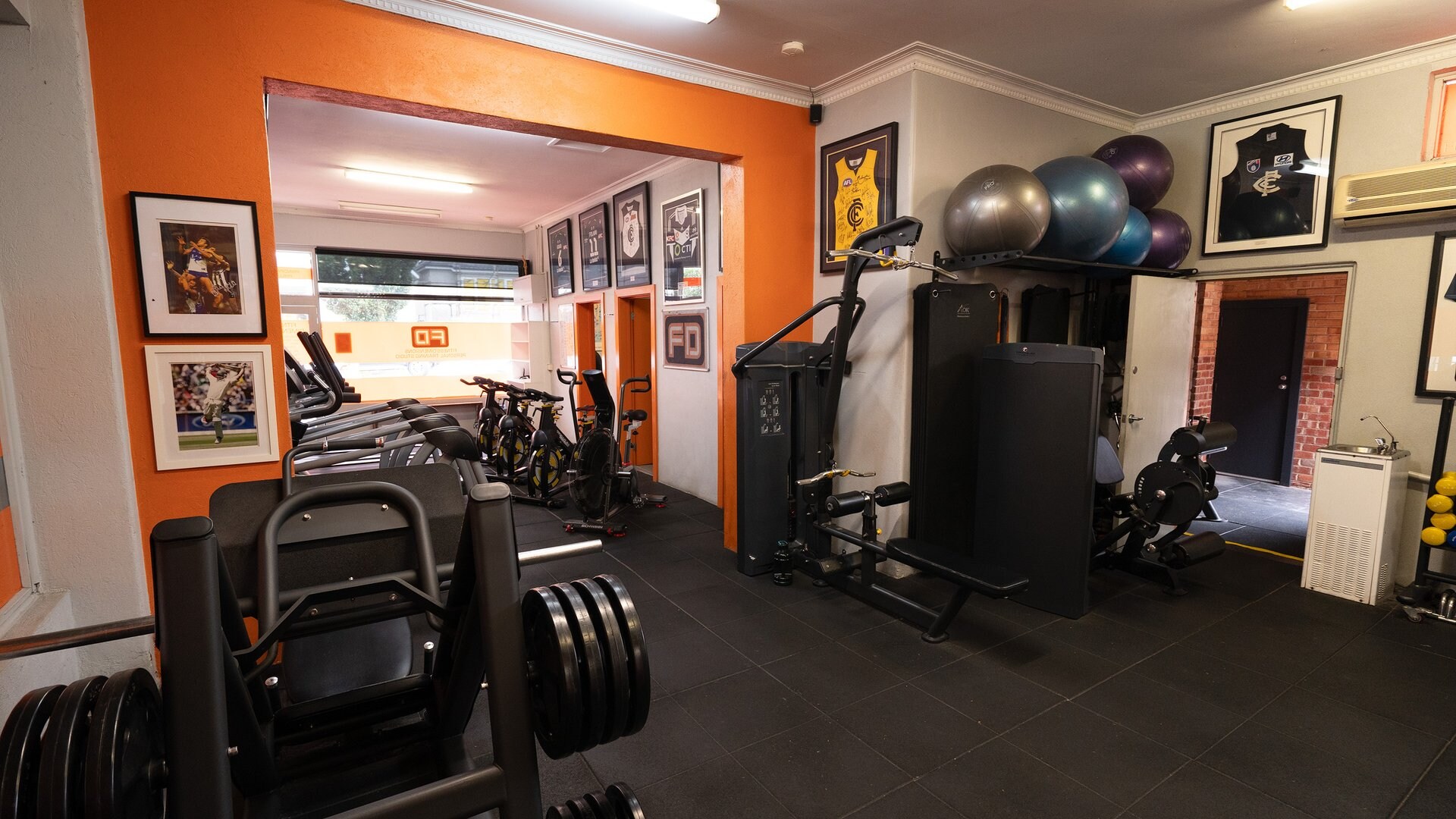 54-58 Kilby Rd, Kew East for lease Interior Photo- Image 1 of 7