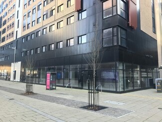 More details for 32 Isambard Brunel Rd, Portsmouth - Retail for Lease