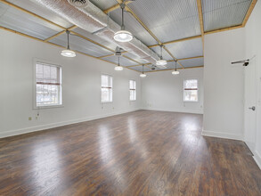 1110 Hamilton Blvd, South Plainfield, NJ for lease Interior Photo- Image 1 of 11