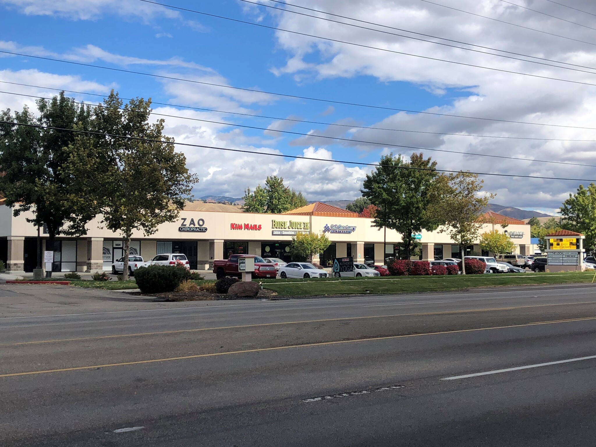 5602-5634 W State St, Boise, ID for lease Building Photo- Image 1 of 5