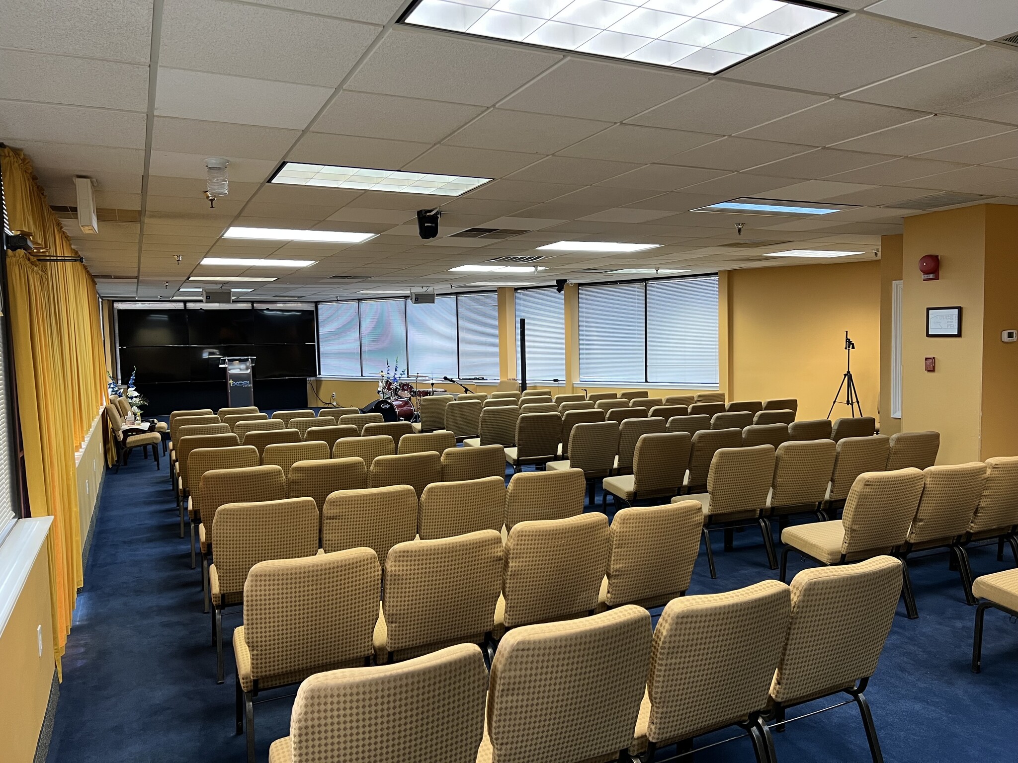 9410 Annapolis Rd, Lanham, MD for lease Building Photo- Image 1 of 8