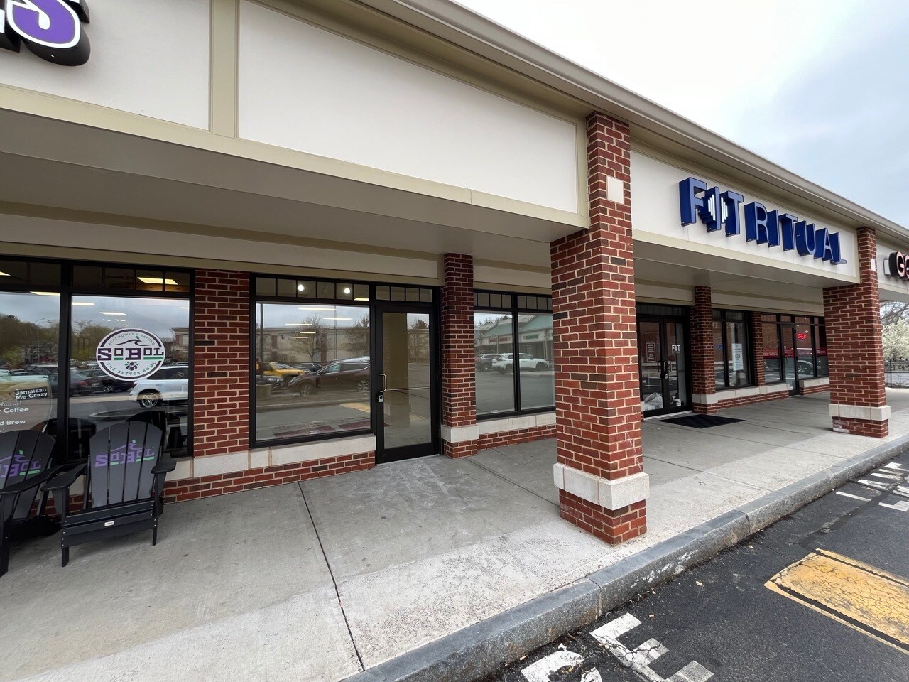 Stop And Shop Beverly Ma Enon St 43-45 Enon St, Beverly, MA 01915 - Commodore Plaza | LoopNet