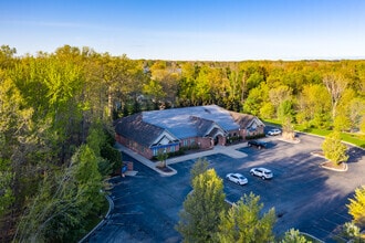 11166-11178 Highland Rd, Hartland, MI - AERIAL  map view