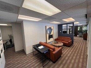 3620 Happy Valley Rd, Lafayette, CA for lease Interior Photo- Image 2 of 8