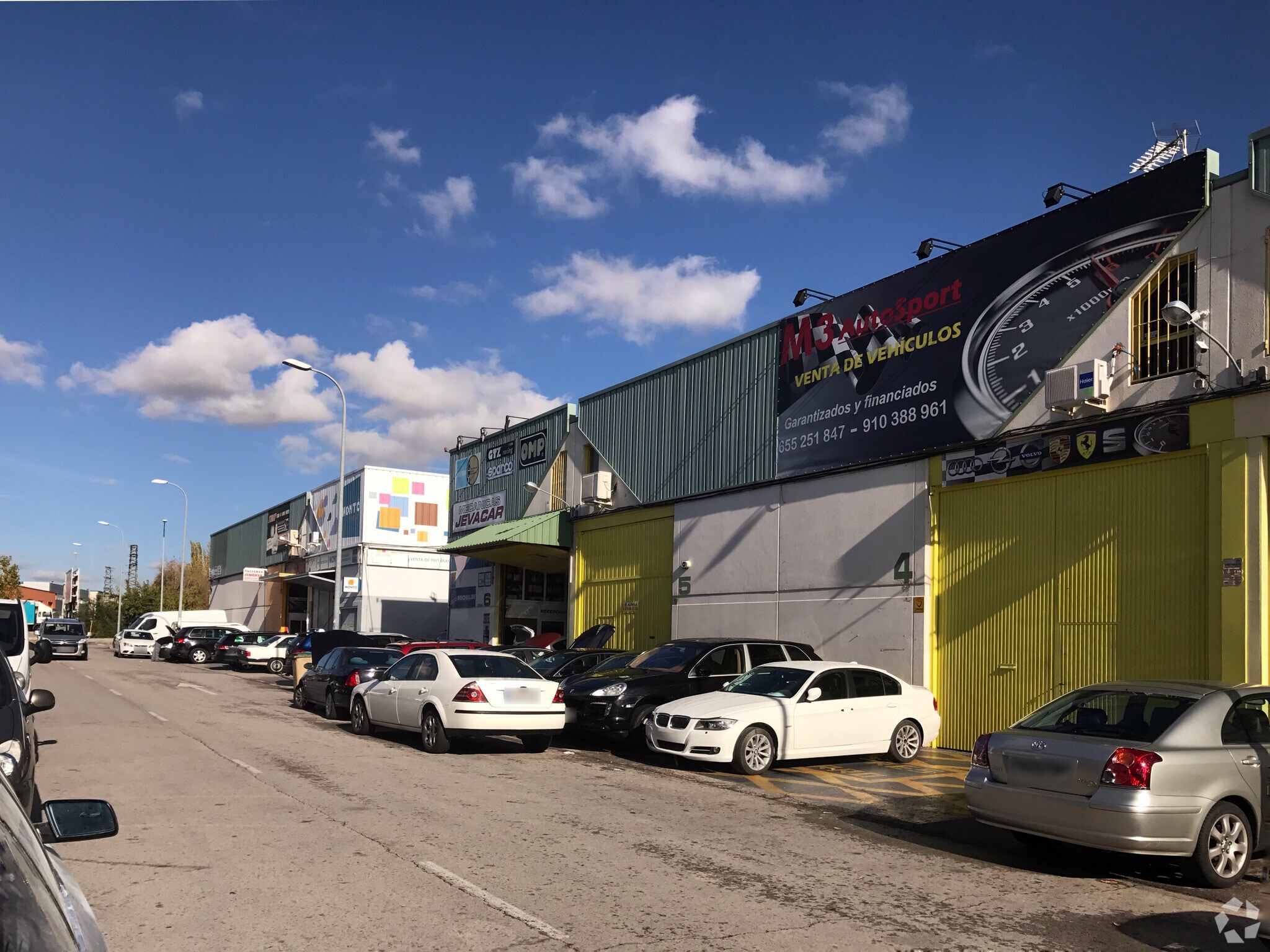 Calle Fuentevieja, 32, Pinto, Madrid for sale Building Photo- Image 1 of 2