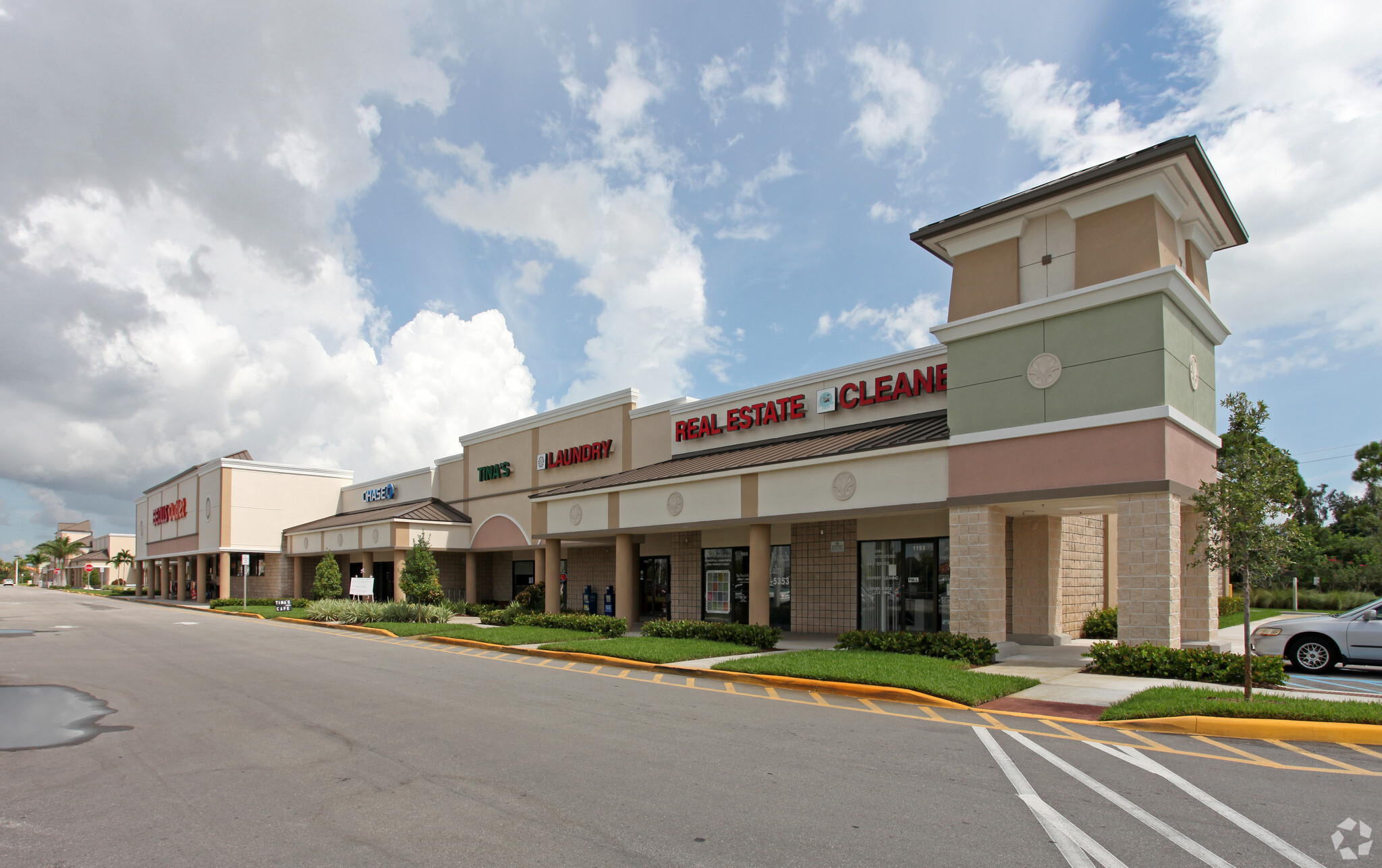 1095-1193 SE Port St Lucie Blvd, Port Saint Lucie, FL for lease Primary Photo- Image 1 of 14