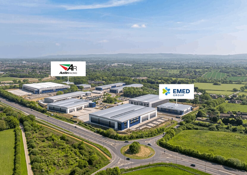 Burgess Hl, Hassocks for lease - Building Photo - Image 3 of 69