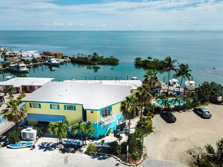 3 N Conch Ave, Conch Key, FL 33050