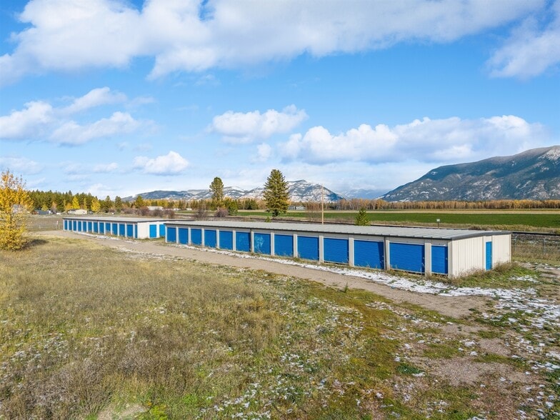 4965 US Highway 2 W, Columbia Falls, MT for sale - Primary Photo - Image 2 of 16