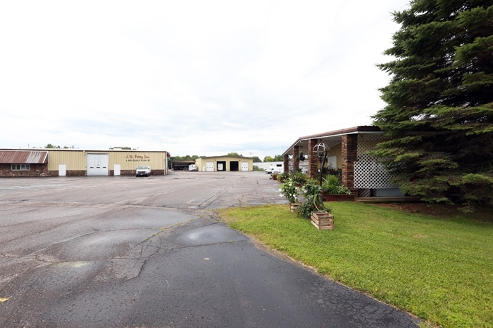 801-807 S Center Ave, Merrill, WI for sale - Primary Photo - Image 1 of 1