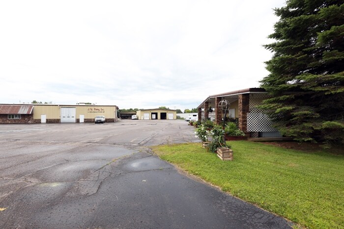 801-807 S Center Ave, Merrill, WI for sale Primary Photo- Image 1 of 1