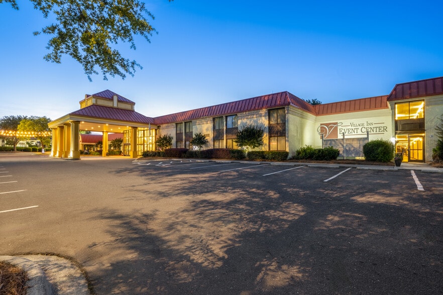 6205 Ramada Dr, Clemmons, NC for sale - Building Photo - Image 2 of 44